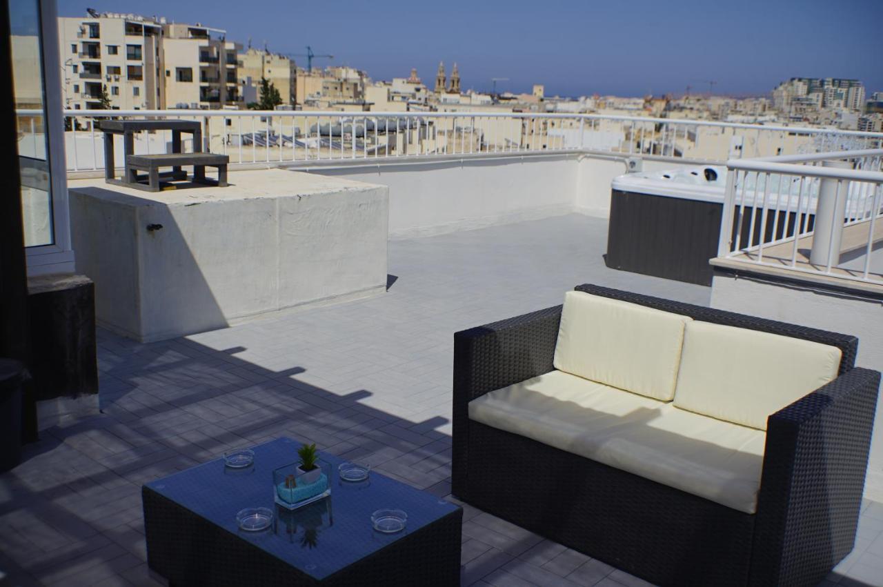 Wonderful Apartments With Shared Jacuzzi And Panorama Rooftop Gzira Luaran gambar