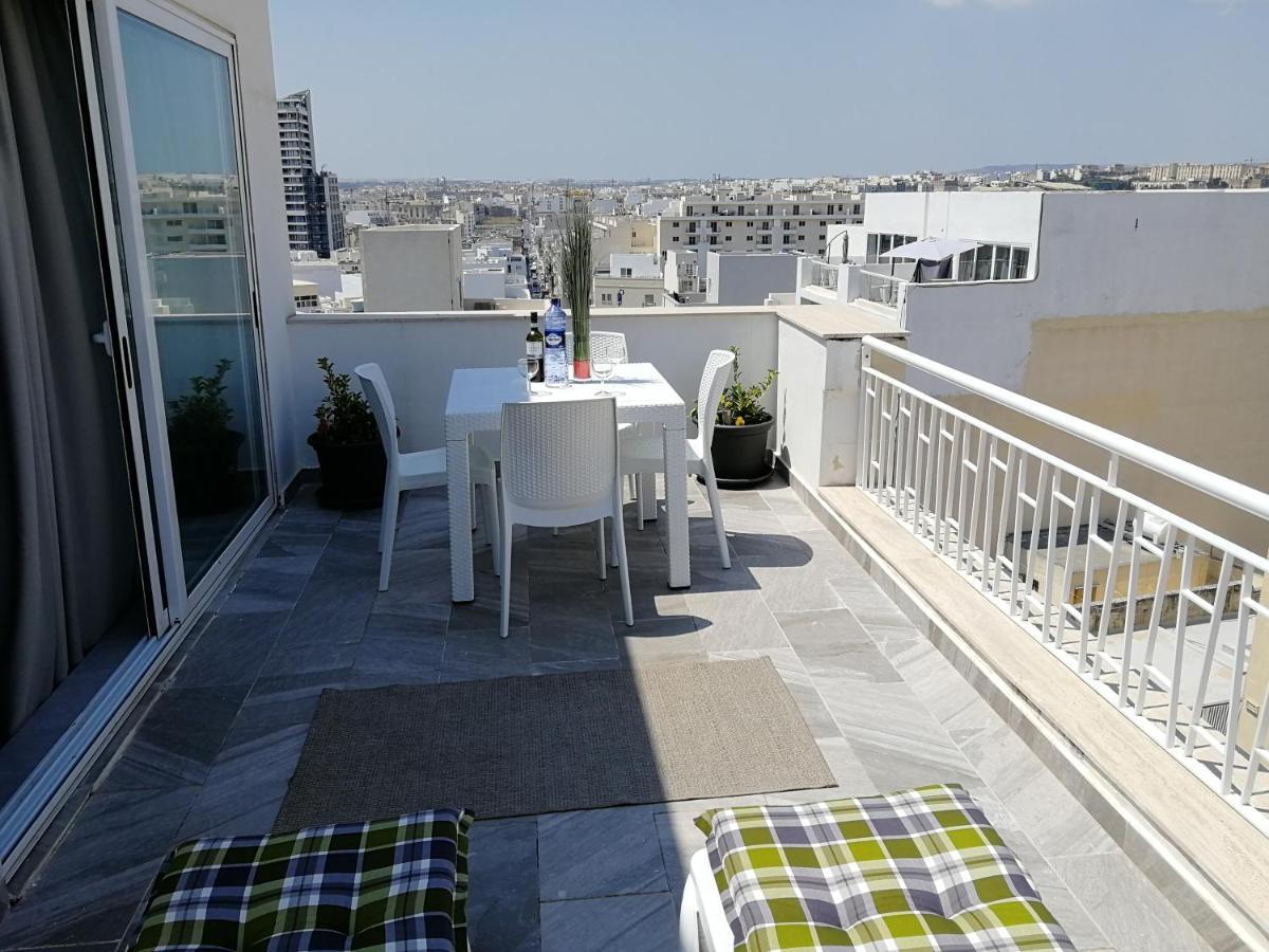 Wonderful Apartments With Shared Jacuzzi And Panorama Rooftop Gzira Luaran gambar