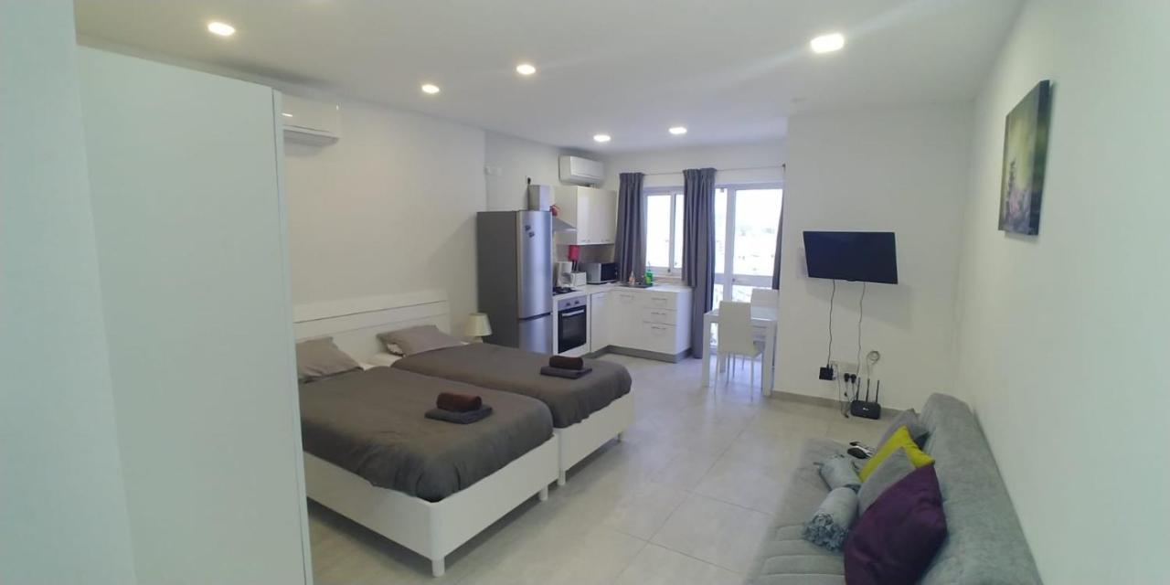 Wonderful Apartments With Shared Jacuzzi And Panorama Rooftop Gzira Luaran gambar