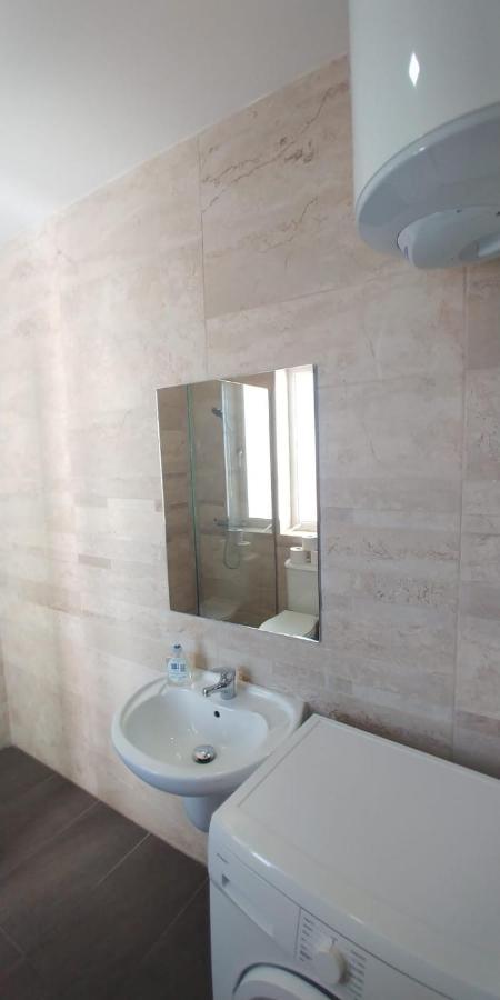 Wonderful Apartments With Shared Jacuzzi And Panorama Rooftop Gzira Luaran gambar
