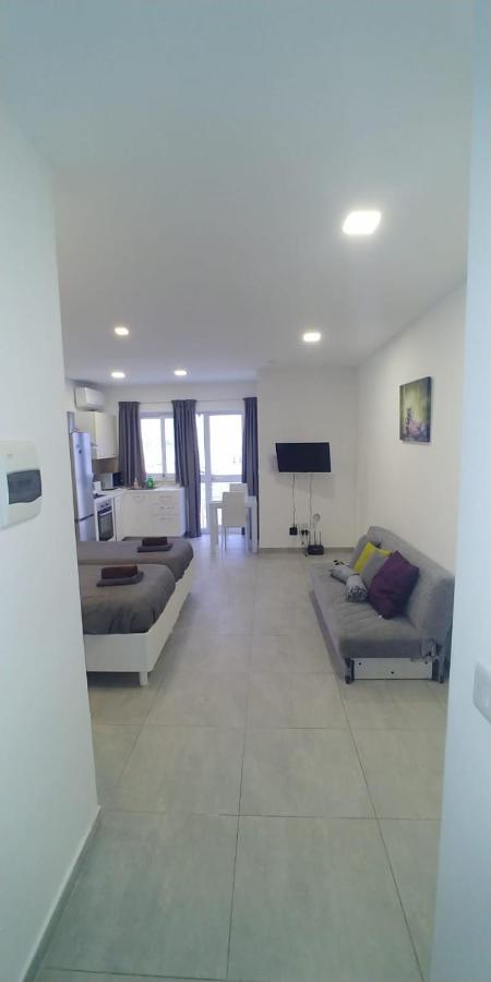 Wonderful Apartments With Shared Jacuzzi And Panorama Rooftop Gzira Luaran gambar