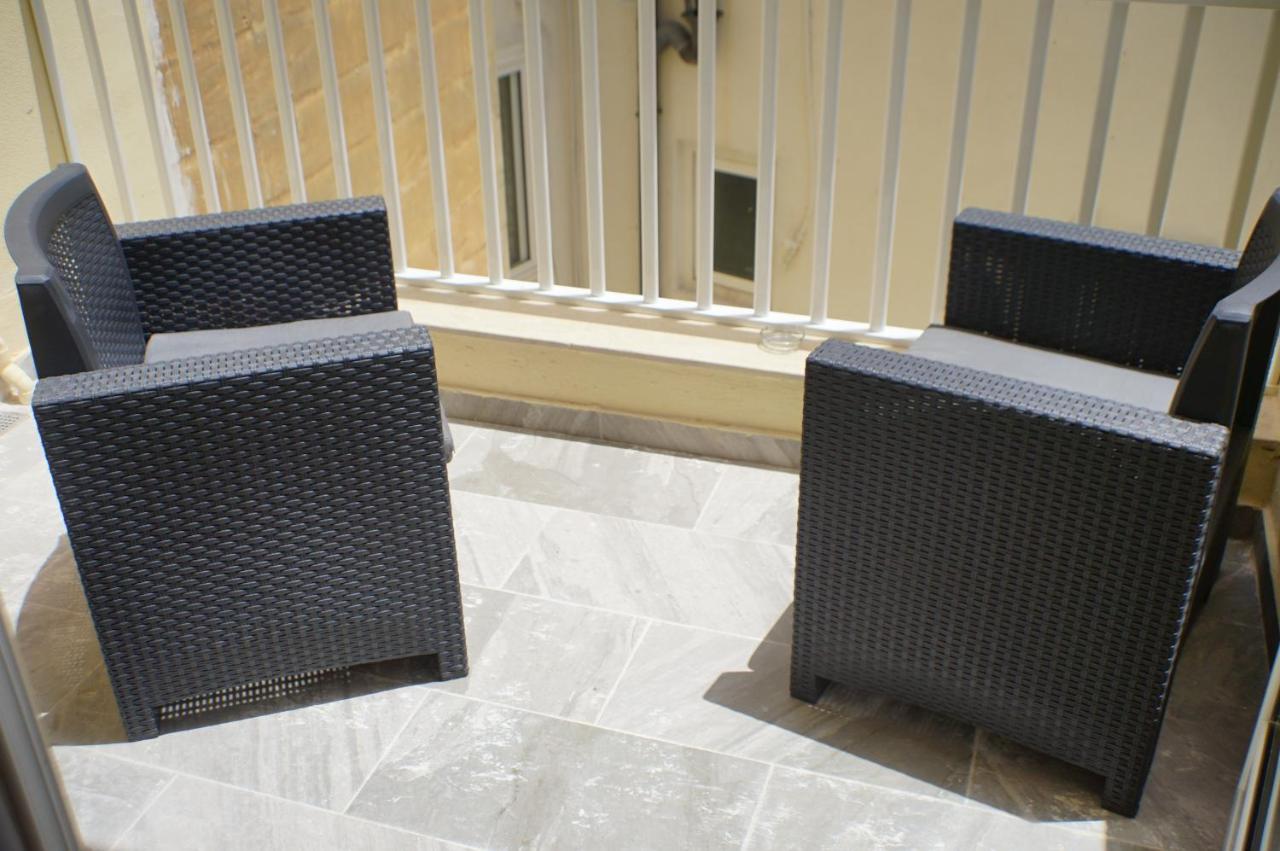 Wonderful Apartments With Shared Jacuzzi And Panorama Rooftop Gzira Luaran gambar