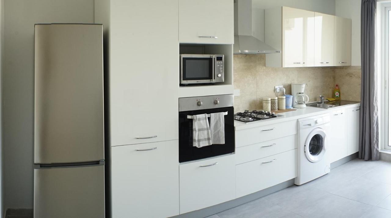 Wonderful Apartments With Shared Jacuzzi And Panorama Rooftop Gzira Luaran gambar